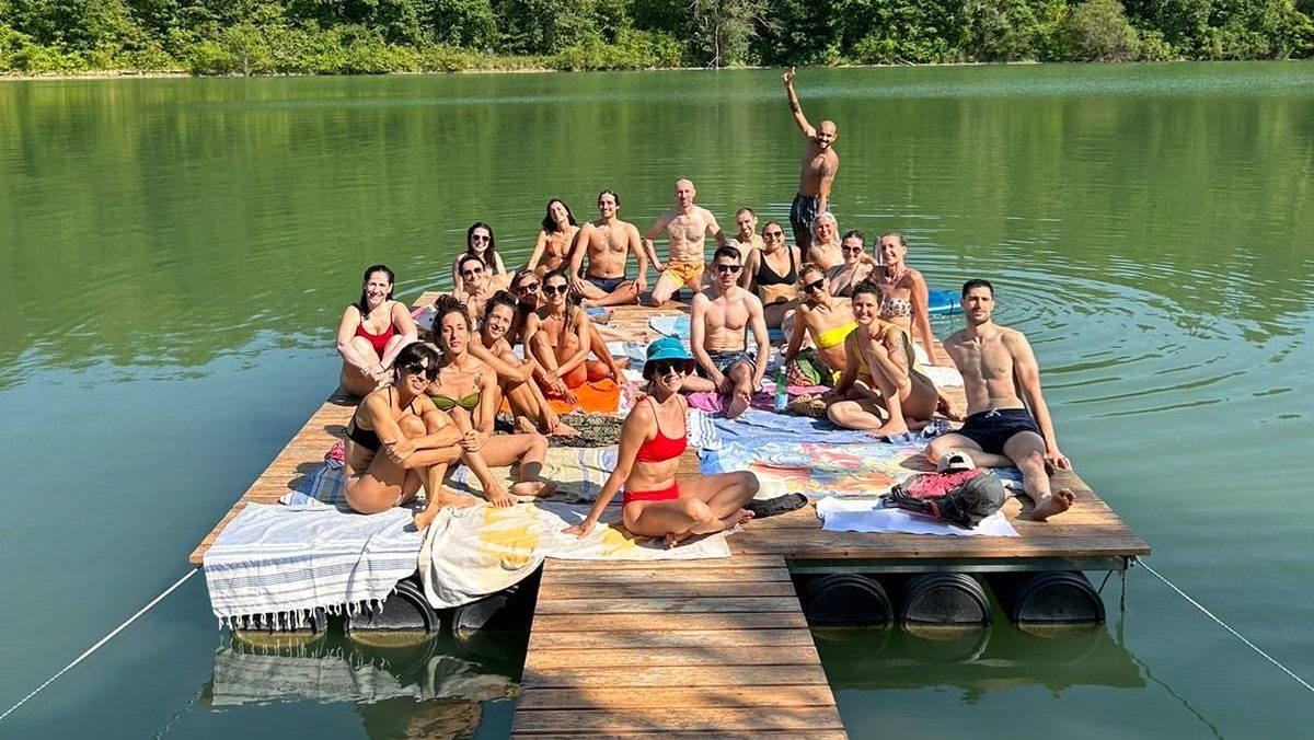 bc54fcef-4243-44ba-b38f-f6e81c70edf2 2